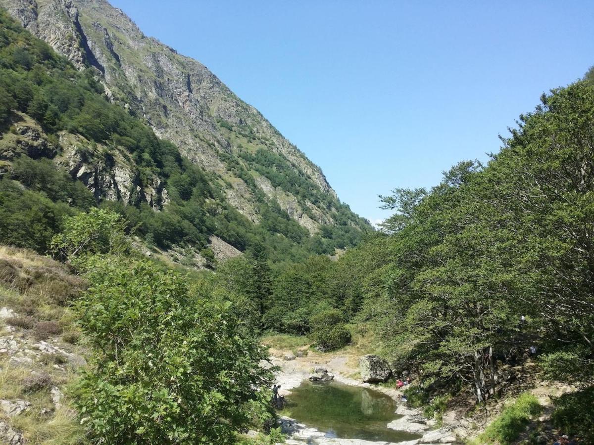 Appartement T2 4 Personnes Wifi Et Climatisation Bagneres-de-Luchon Экстерьер фото